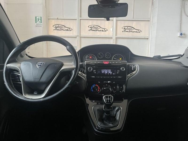 Lancia Ypsilon Ypsilon 1.2 8v Gold ecochic Gpl 69cv