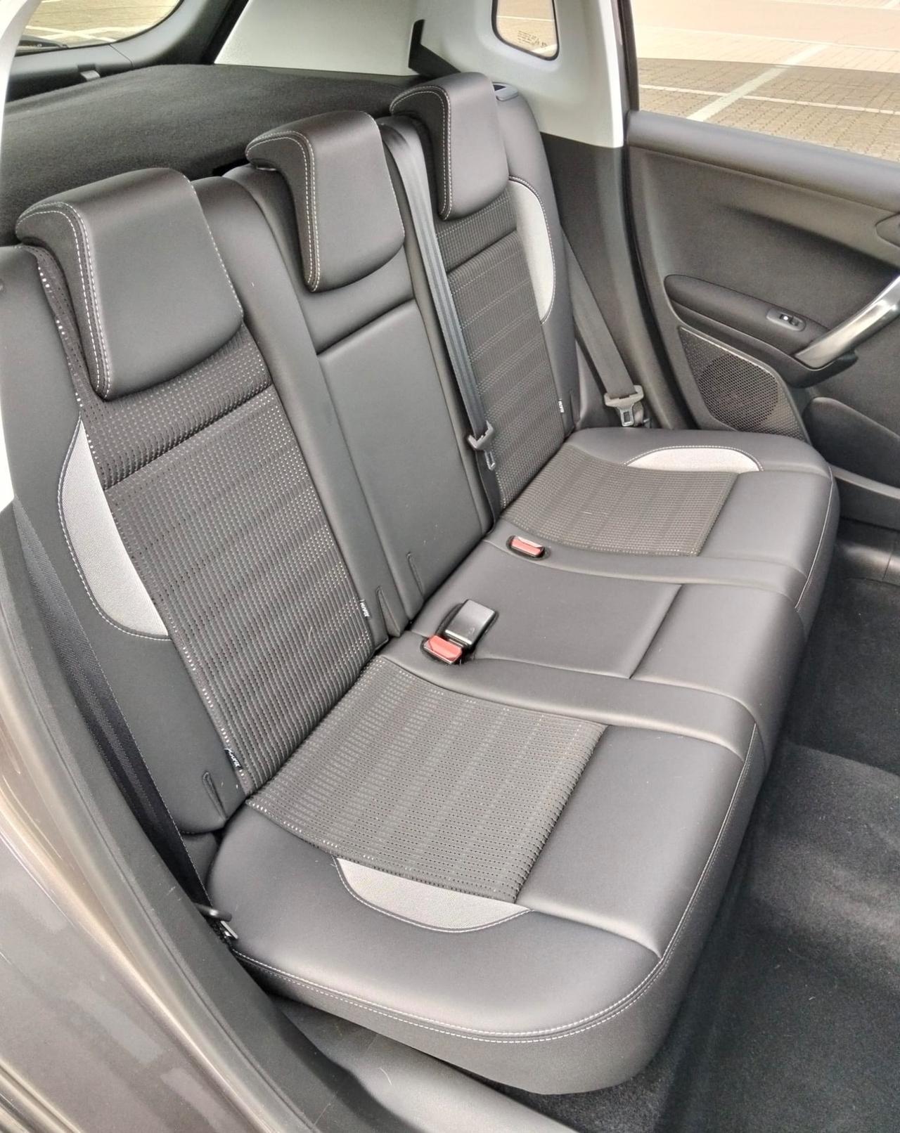 Peugeot 2008 BlueHDi 100 GT Line*Navi*Camera*Pelle*Euro 6