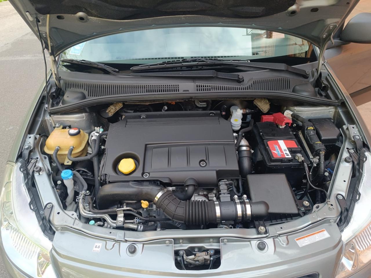 Fiat Sedici 1.9 MJT 4x4 Dynamic