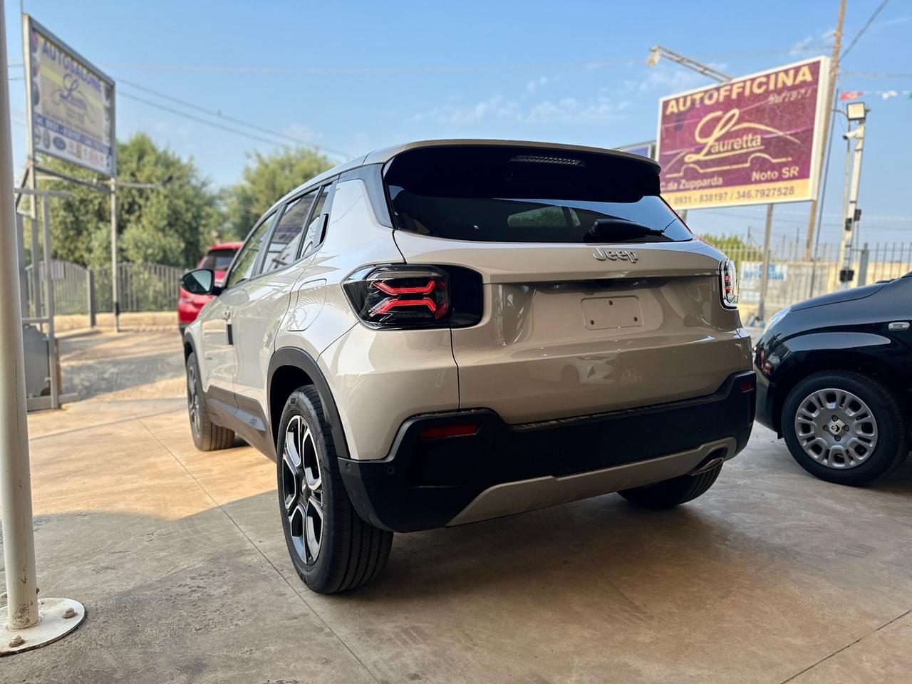 Jeep Avenger 1.2 Turbo 110 CV MHEV Summit