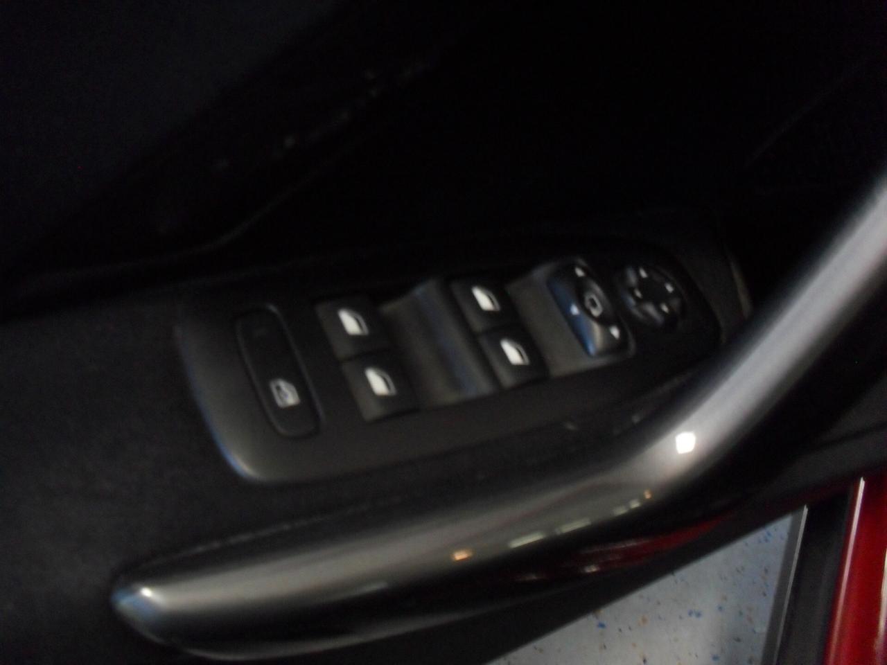 Peugeot 2008 BlueHDi 100 Active