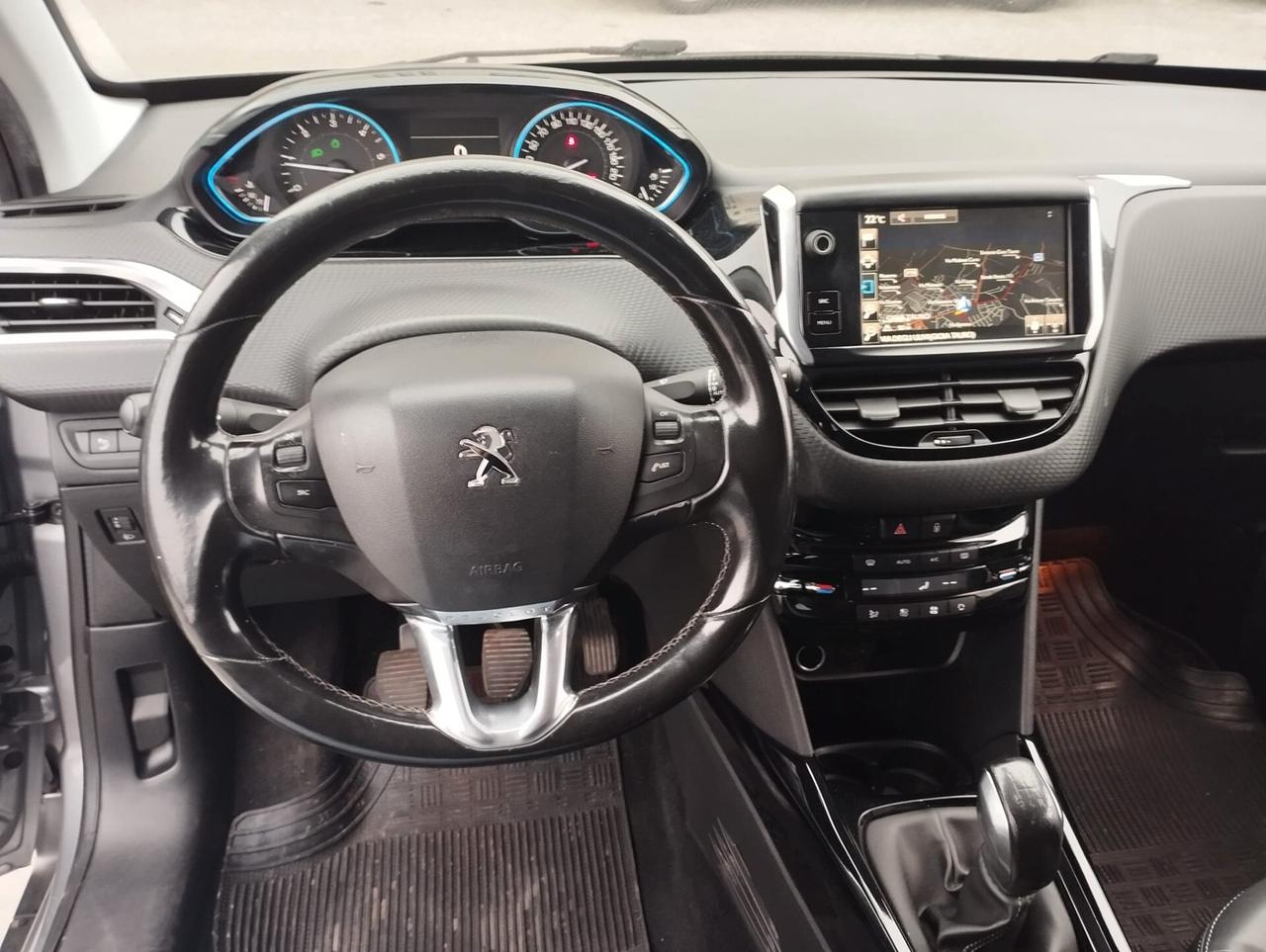 Peugeot 2008 BlueHDi 100 Allure