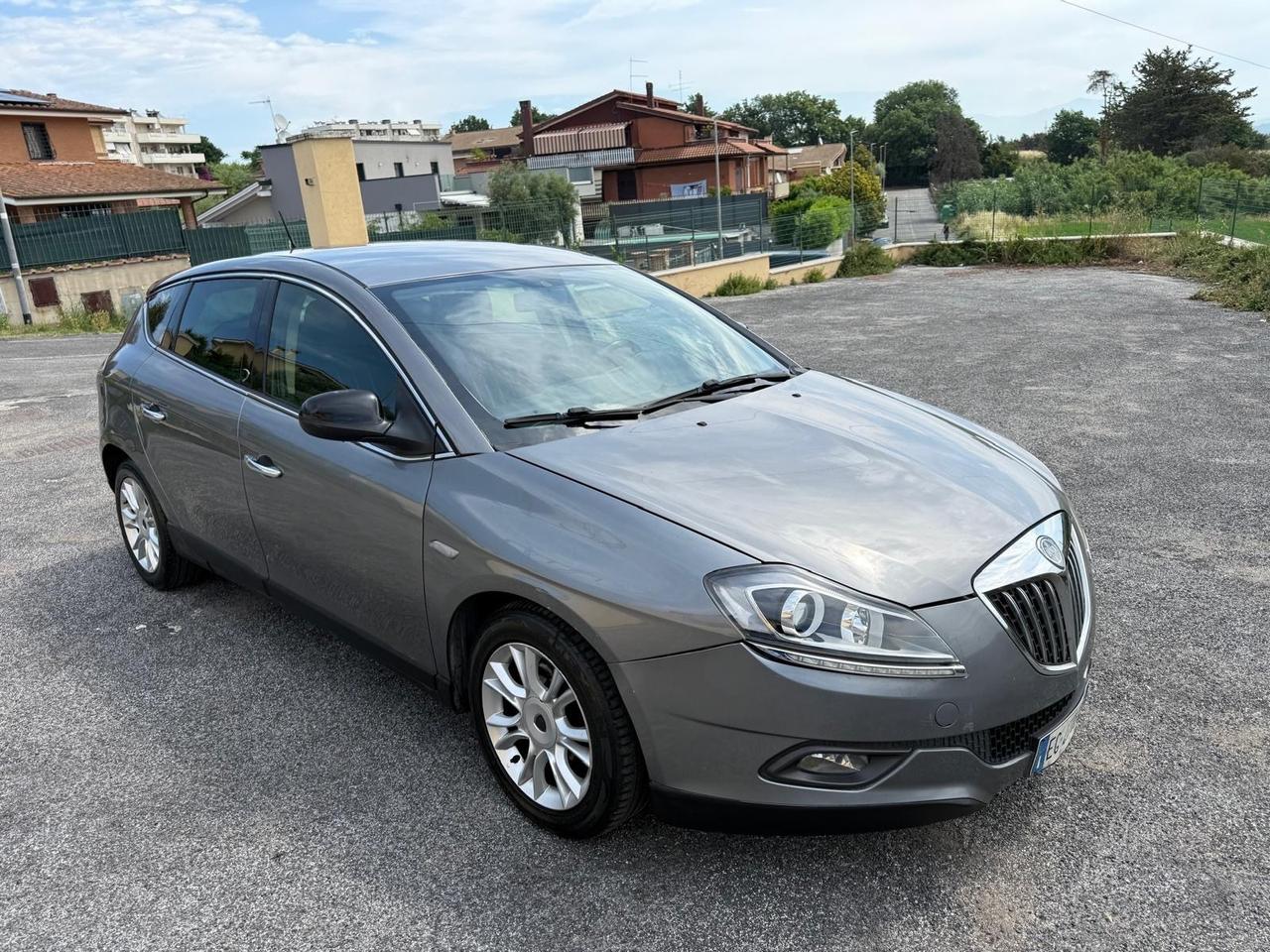 Lancia Delta 1.6 MJT DPF 105 CV Gold