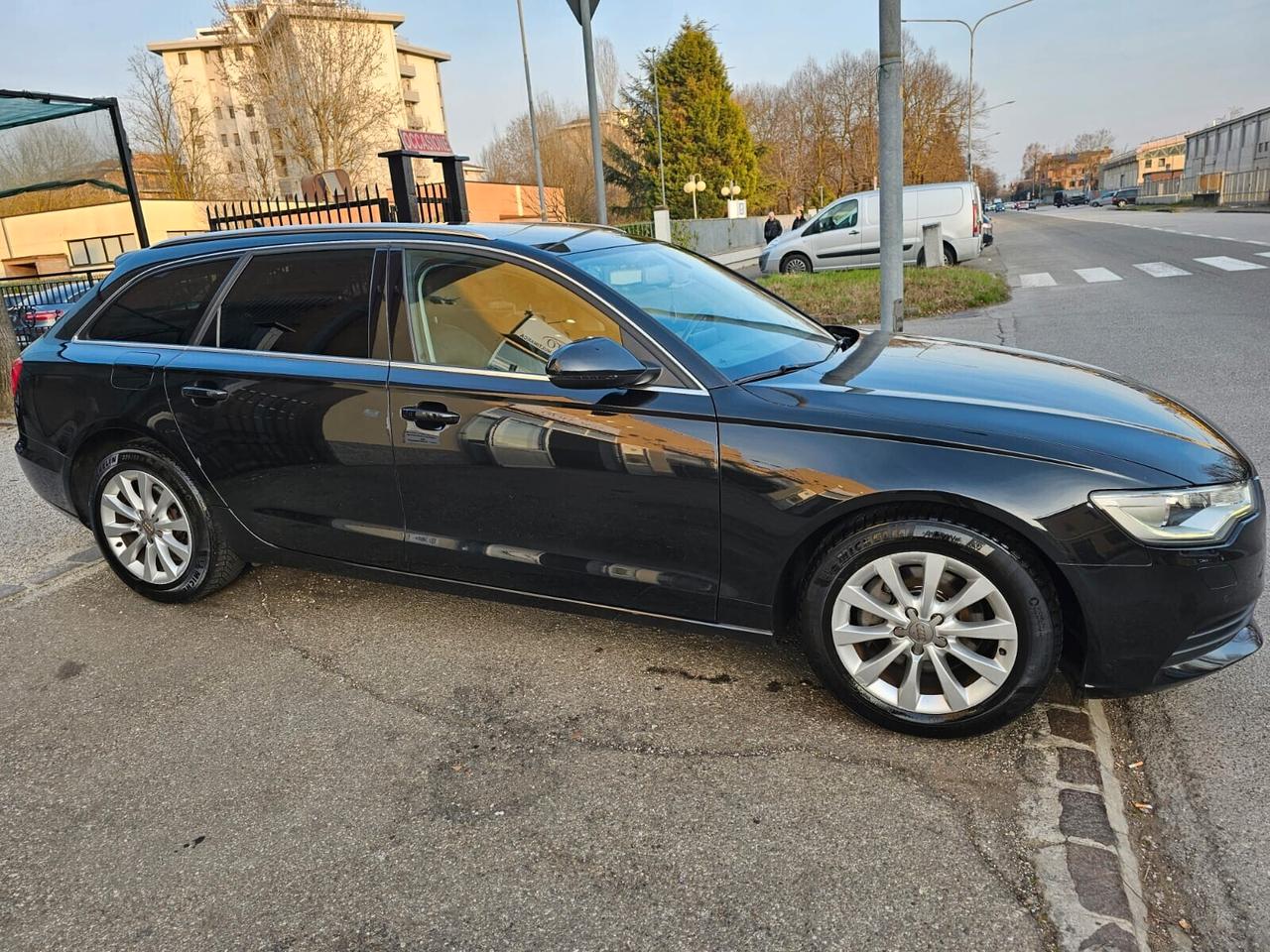 Audi A6 Avant 2.0 TDI 177cv Multitronic Advanced*Pelle*Navi*Pdc*Bi-Xeno*
