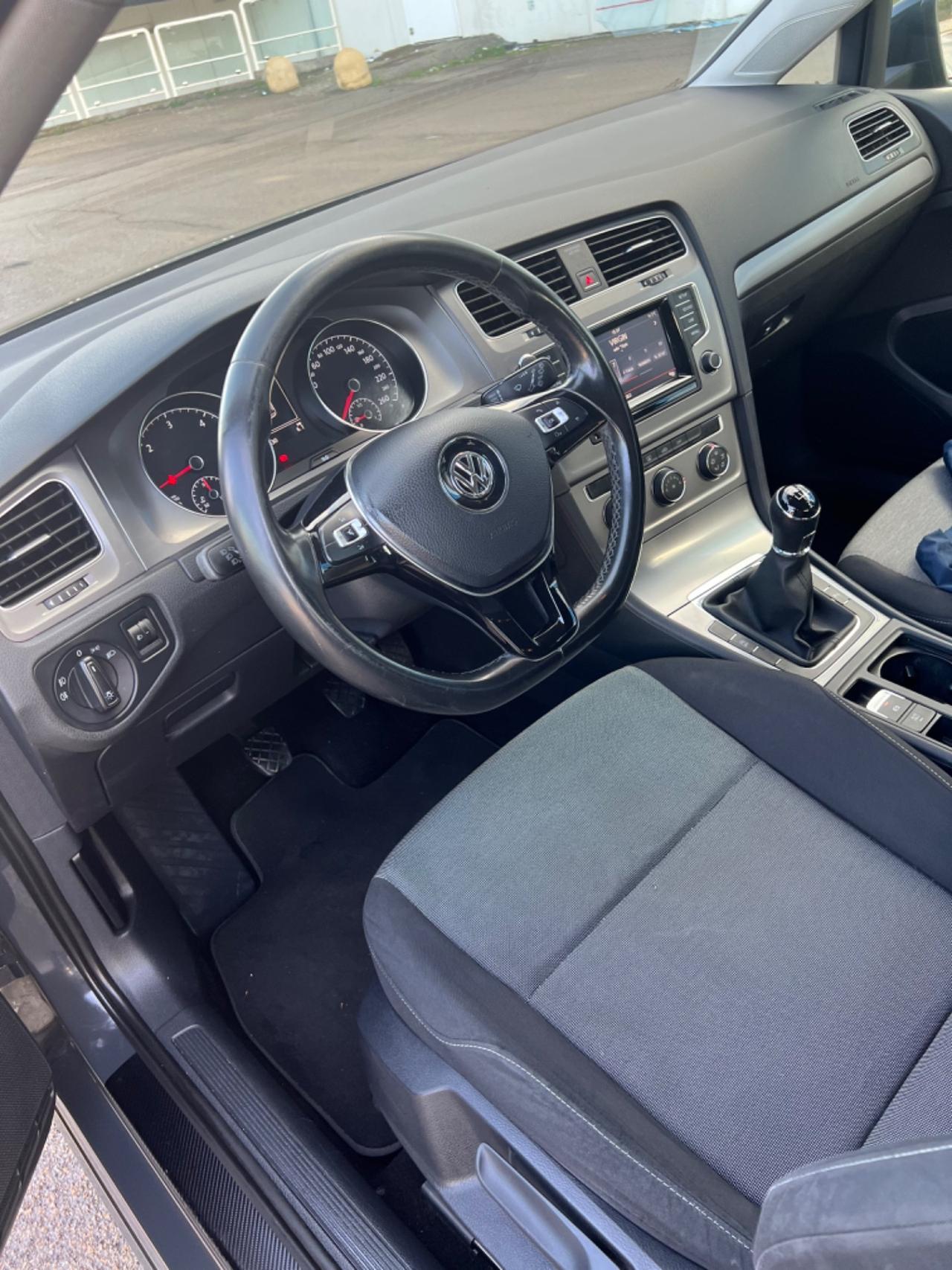 Volkswagen Golf Business 1.6 TDI 5p. Highline BlueMotion Technology