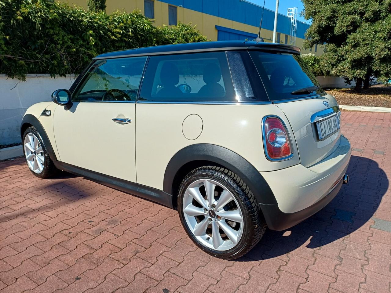 Mini 1.6 16V Cooper D