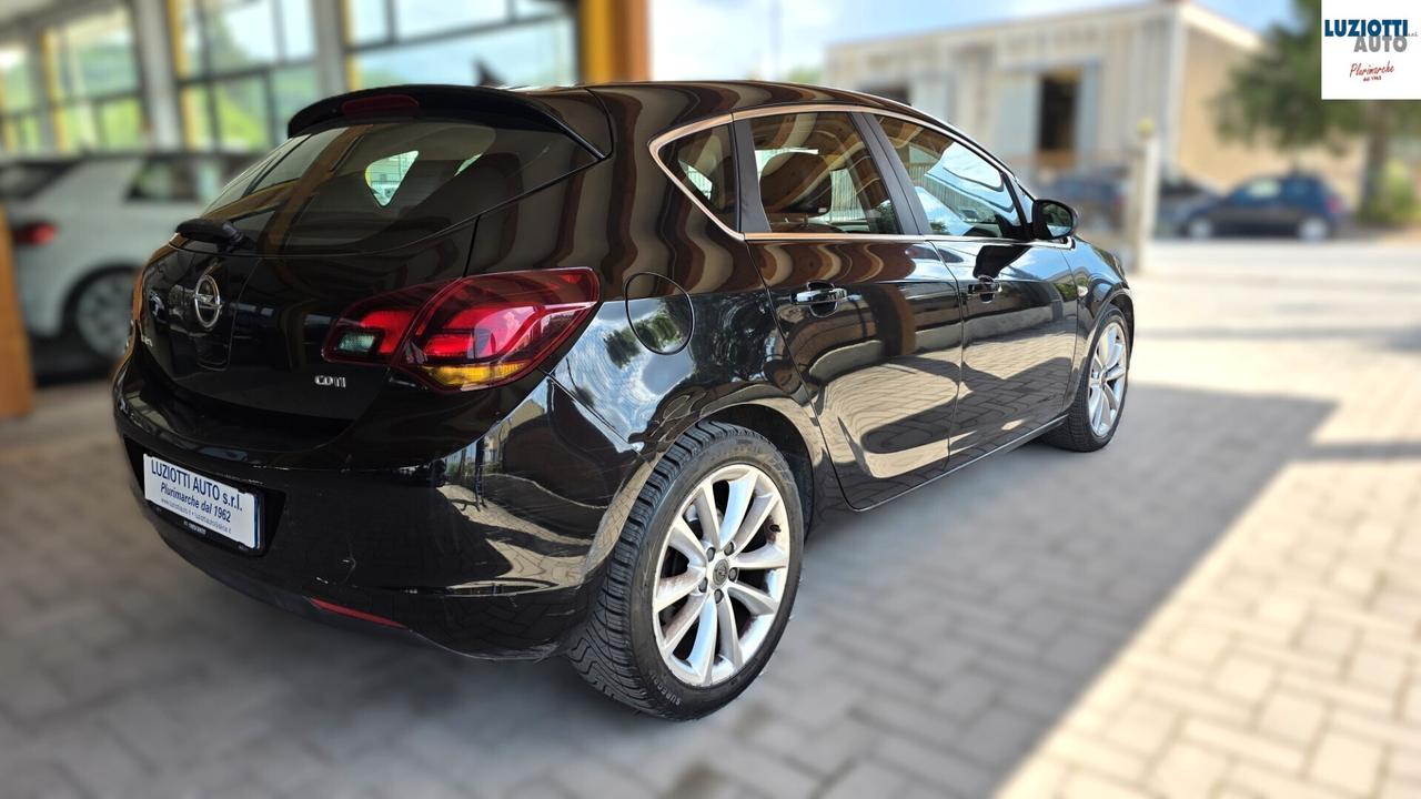 Opel Astra 1.7 CDTI 125CV 5 porte Cosmo