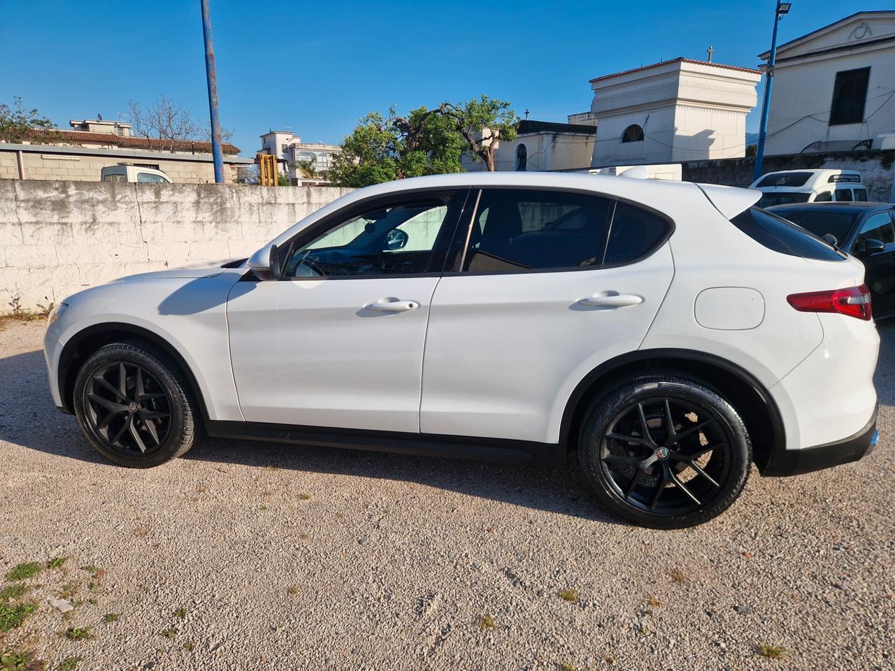 Alfa Romeo Stelvio 2.2 Turbodiesel 180 CV AT8 Q4 Executive-2019