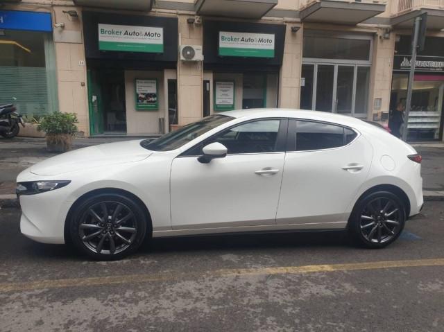 Mazda Mazda3 2.0 m-hybrid Exclusive 150cv