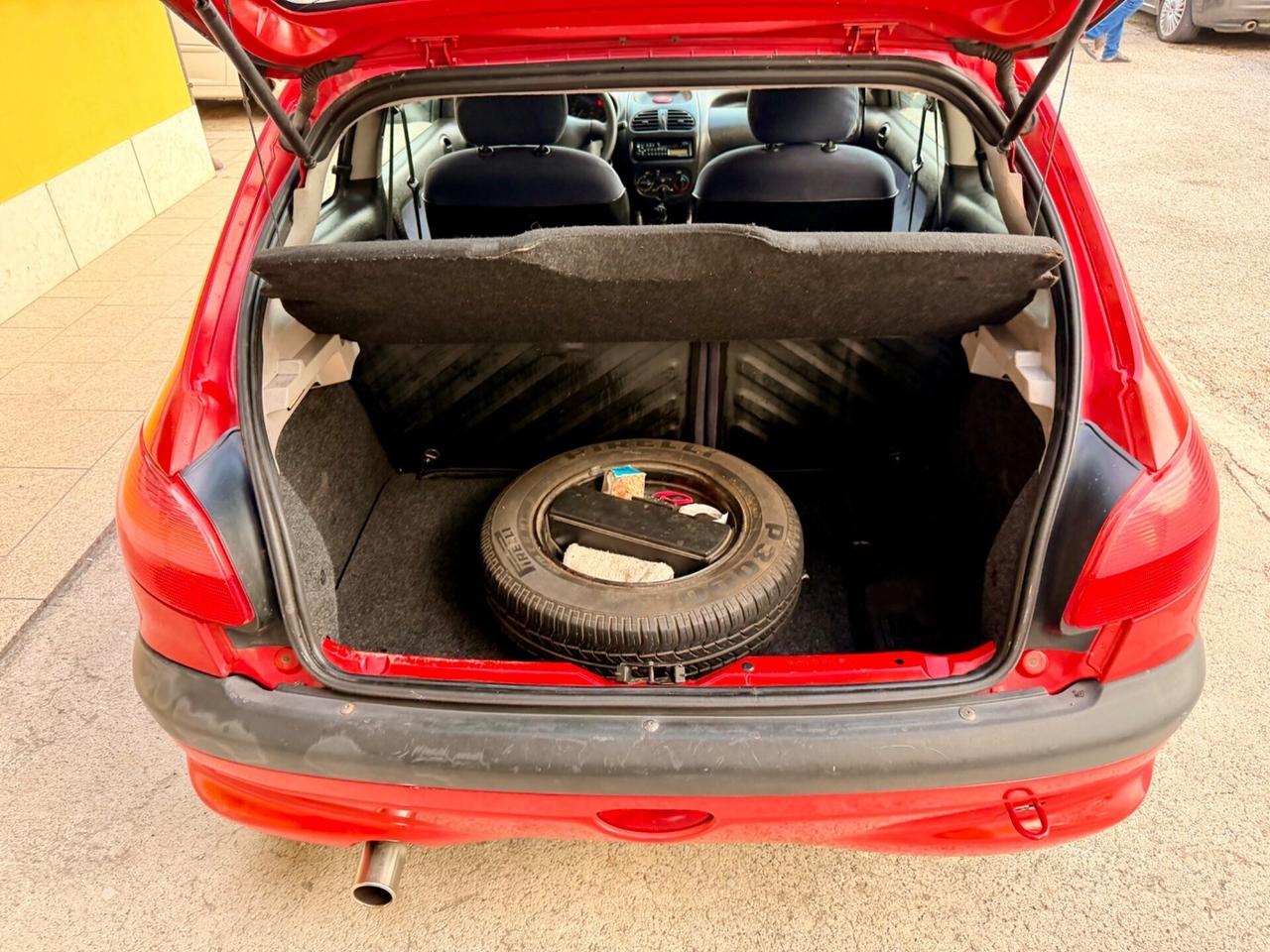 Peugeot 206 1.1 B/GPL 44kw OK NEOPATENTATI