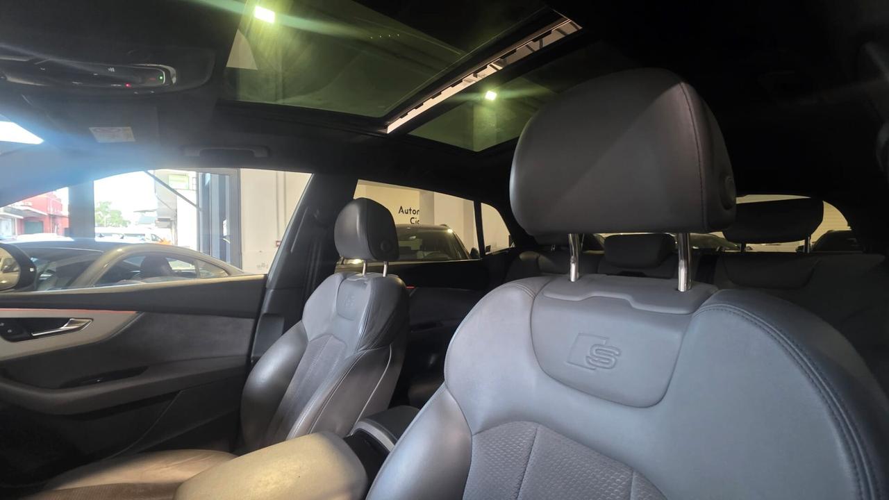 Audi Q8 50 TDI 286 CV quattro tiptronic S-LINE