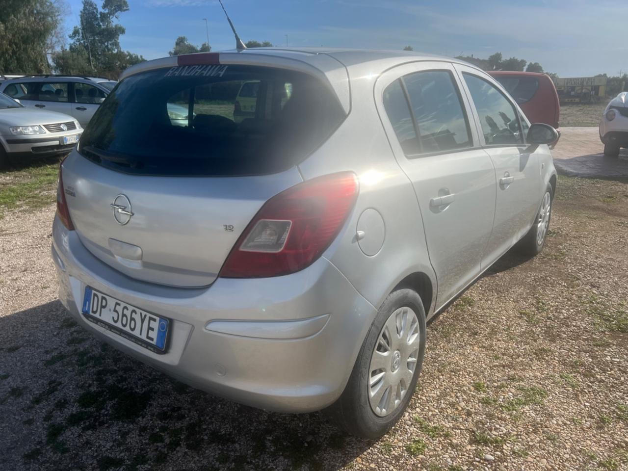 Opel Corsa 1.2 5 porte Enjoy