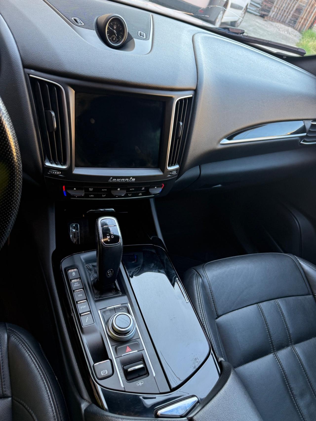 Maserati Levante V6 Diesel AWD Gransport