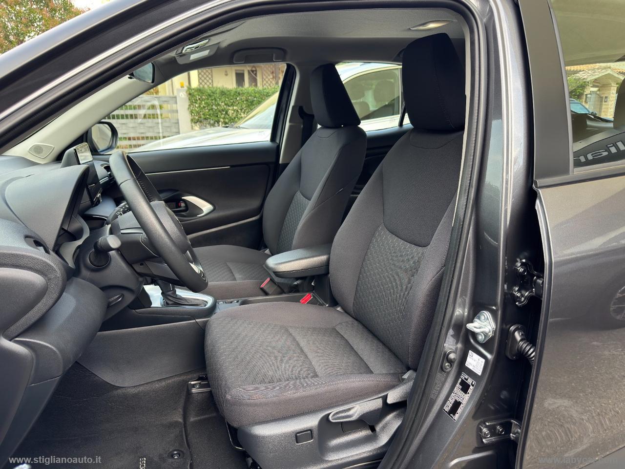 TOYOTA Yaris Cross 1.5 Hybrid 5p. E-CVT Busin.