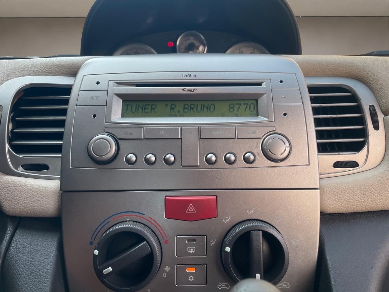 Lancia Ypsilon FRIZIONE NUOVA - NEOPATENTATI