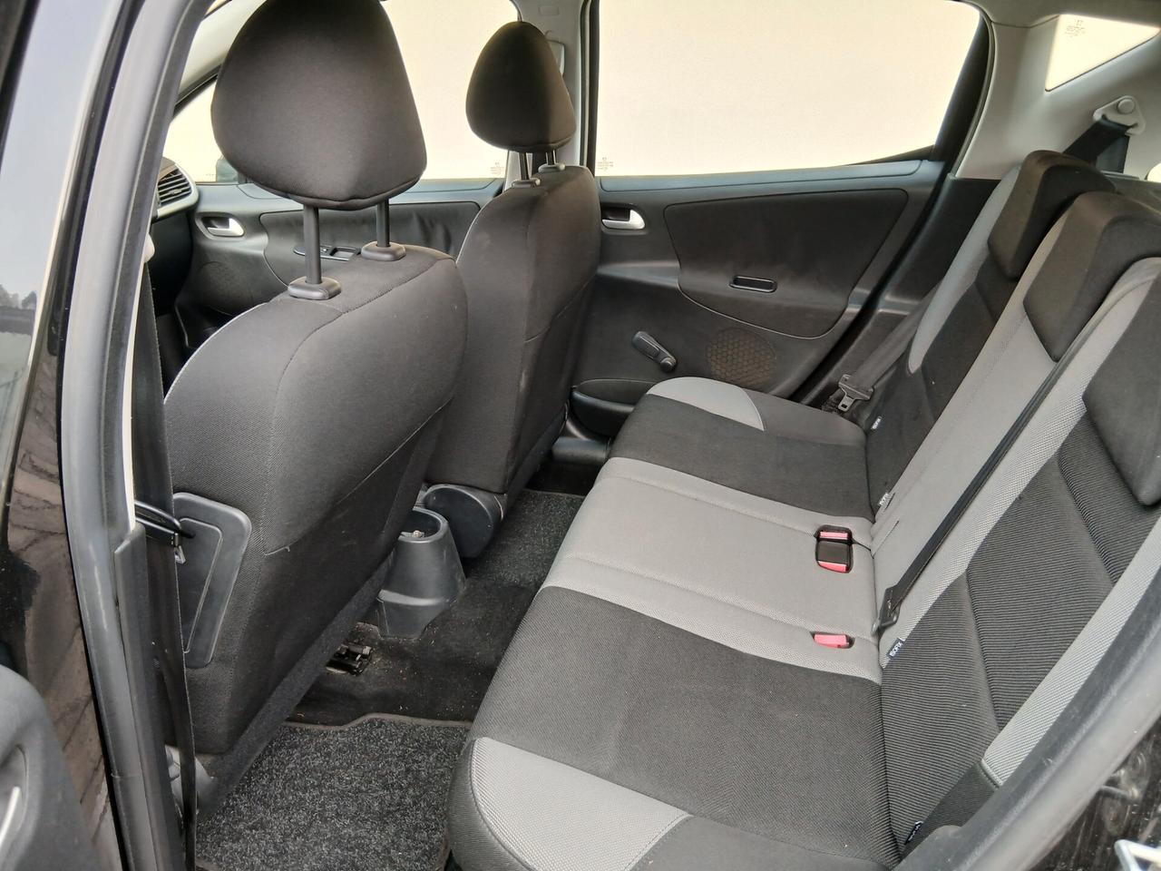 Peugeot 207 1.4 8V 75CV SW X Line ECO GPL solo 67000 km