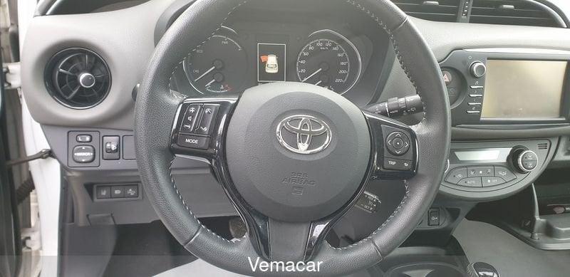 Toyota Yaris 1.5 Hybrid 5 porte Business