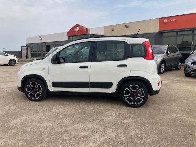 Fiat Panda 1.0 FireFly S&S Hybrid City Cross