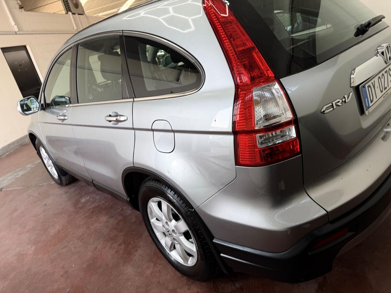 Honda CR-V 2.0 i-VTEC 16V aut. Exclusive