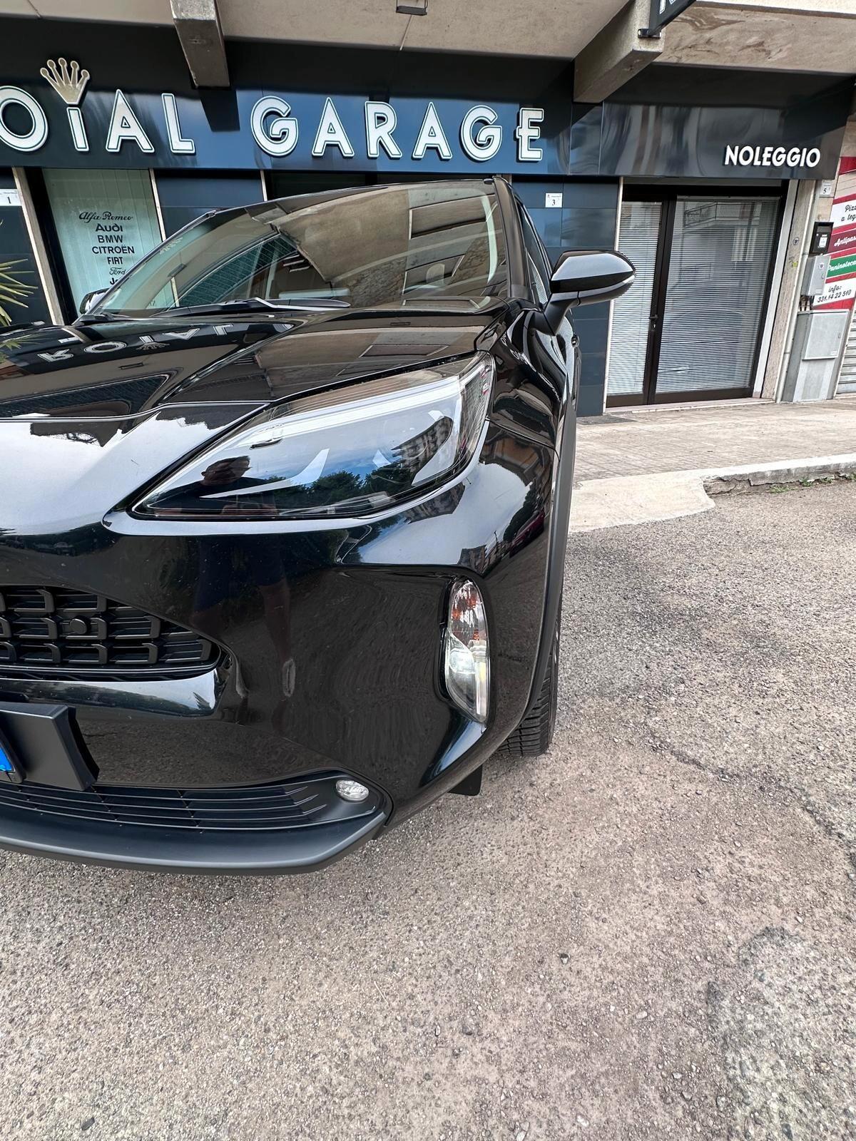 Toyota Yaris Cross 1.5 Hybrid 5p. E-CVT Business