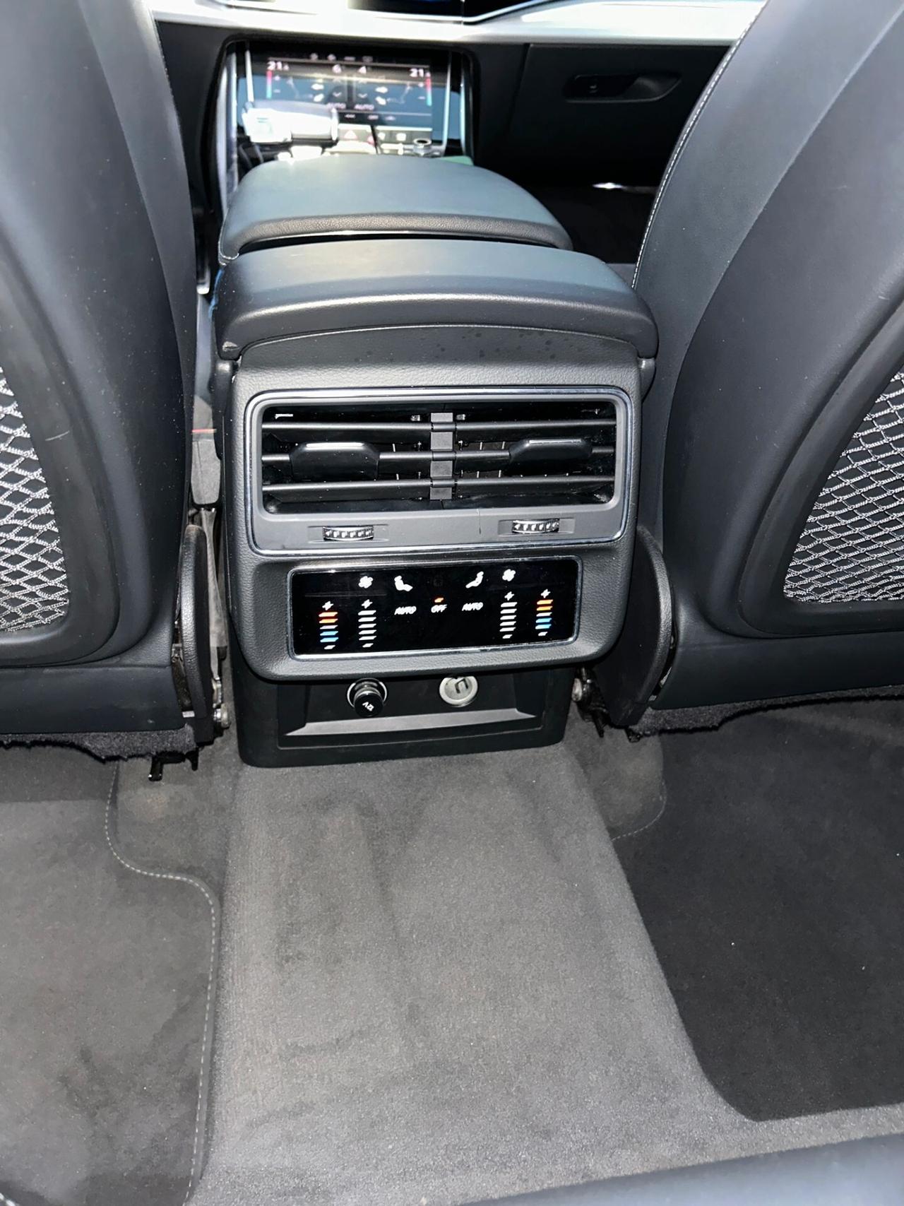 Audi Q8 50 TDI 286 CV quattro tiptronic Sport