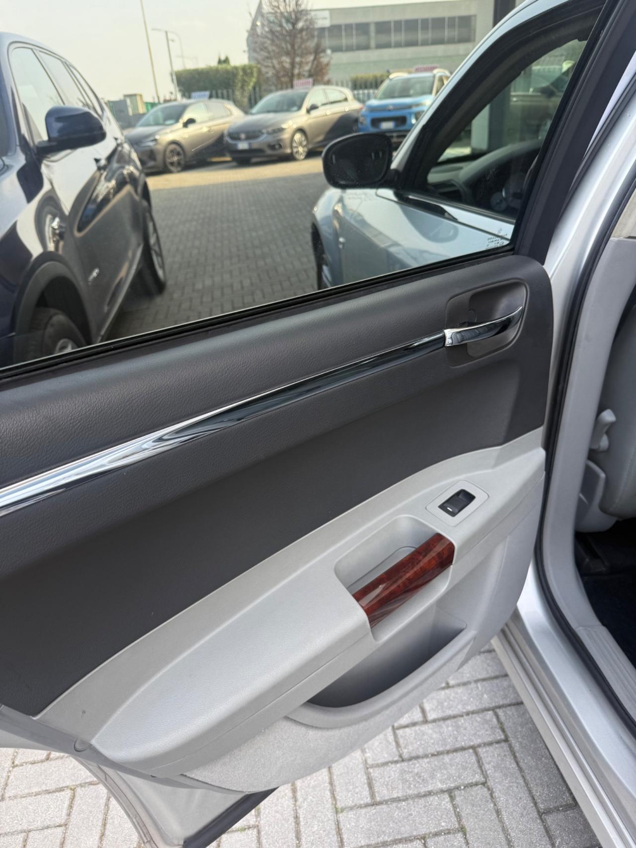 Chrysler 300C 3.0 V6 CRD cat DPF Touring