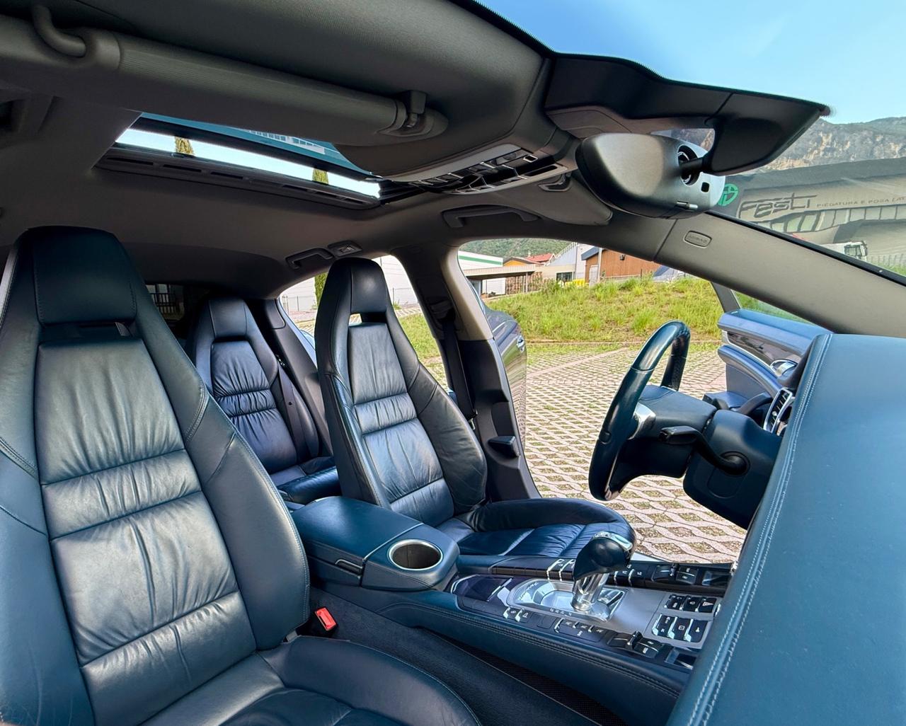 Porsche Panamera 3.6 i 300cv 4x4 Semi Nuova