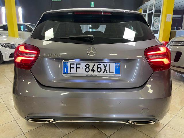 MERCEDES-BENZ A 180 d Sport **XENON/NAVI/UNICOPRO**