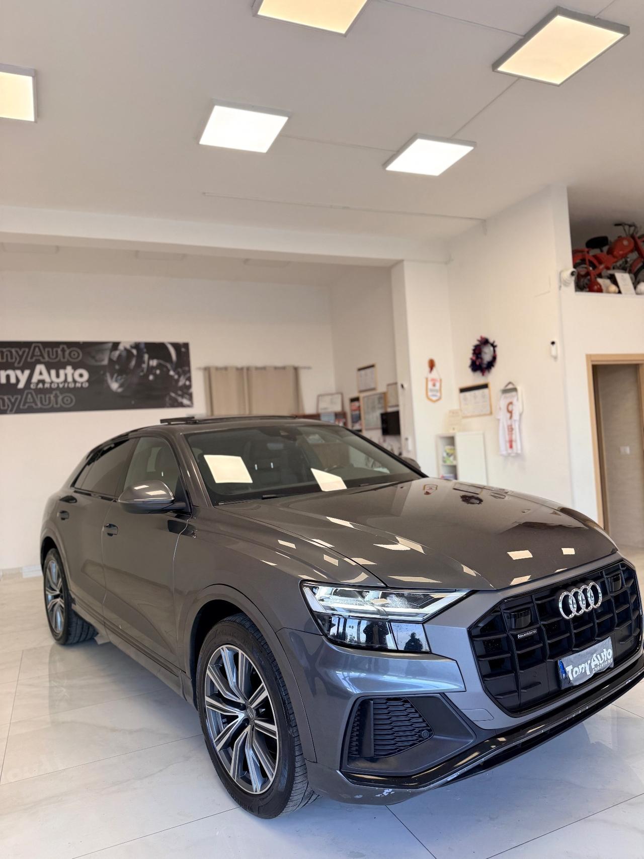 Audi Q8 50 TDI 286 CV mhev (diesel/elettrica) quattro Sport S.LINE,TETTO APRIBILE,LUCI SOFFUSE,TELECAMERA