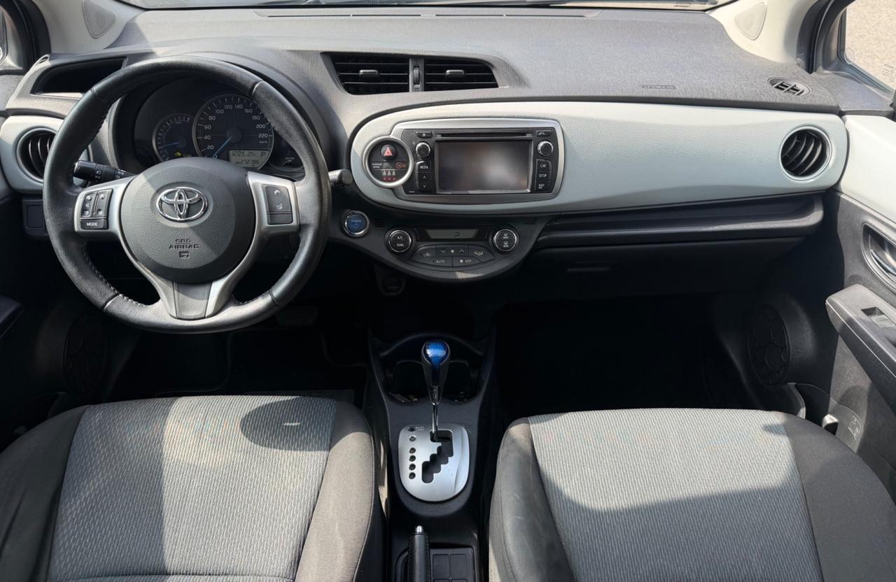 Toyota Yaris 1.5 Hybrid 5 porte Lounge