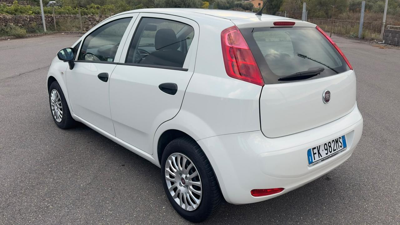 Fiat Punto 1.3 MJT 95 CV 5 porte