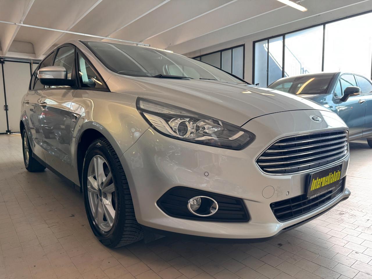 Ford S-Max 2.0 TDCi 150CV S&S Powershift 7p. Titanium Business