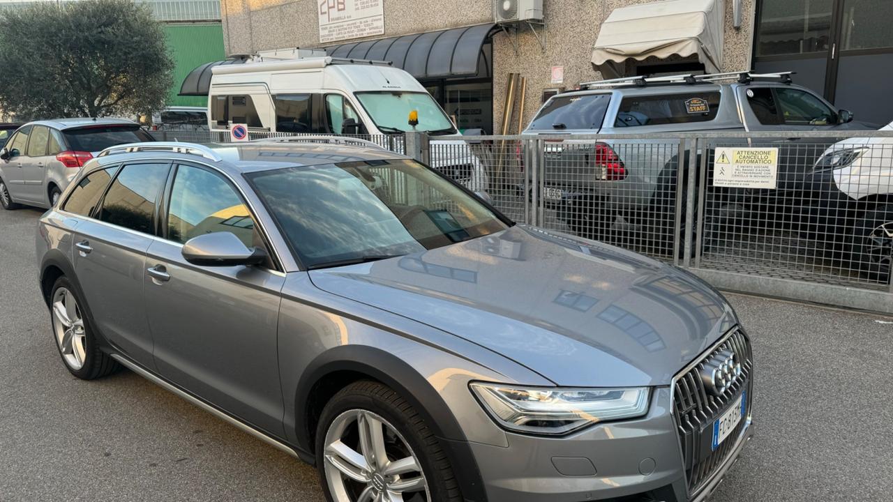 Audi A6 allroad quattro 3.0 TDI 272 CV S tronic MATRIX