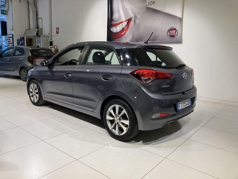 Hyundai i20 1.2 84cv 5 porte Econext Comfort GPL