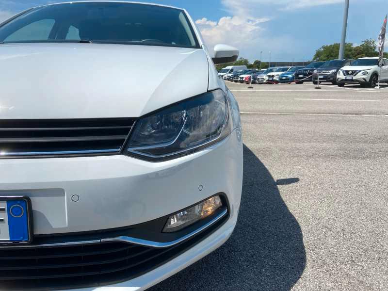 VOLKSWAGEN Polo 5p 1.0 mpi Comfortline 75cv