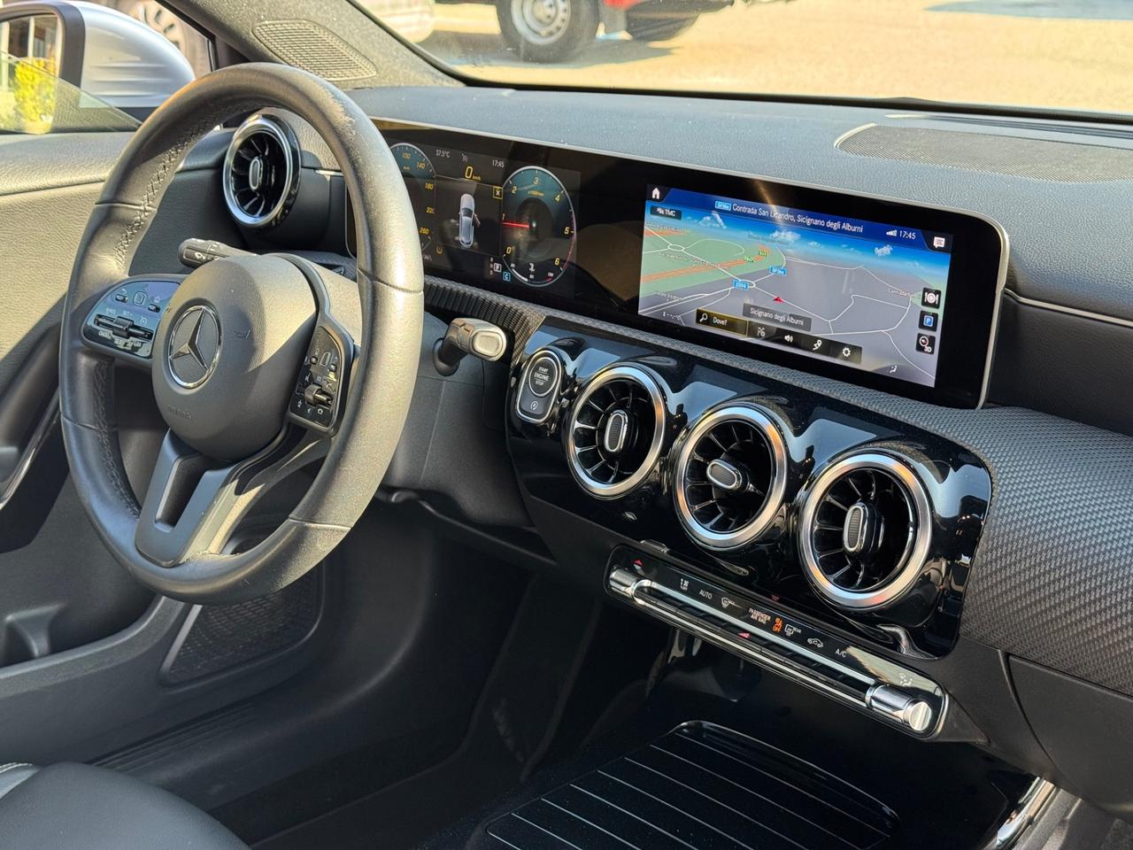 Mercedes-benz A 180 d Automatic Sport
