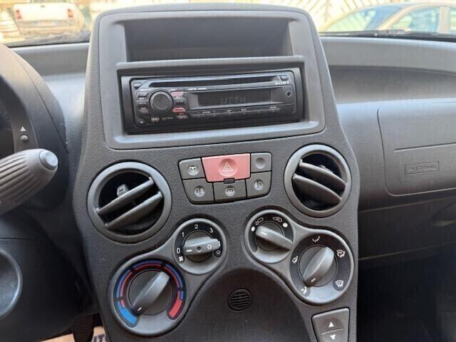 Fiat Panda 1.2 Emotion03.2009 benzina ok neopat