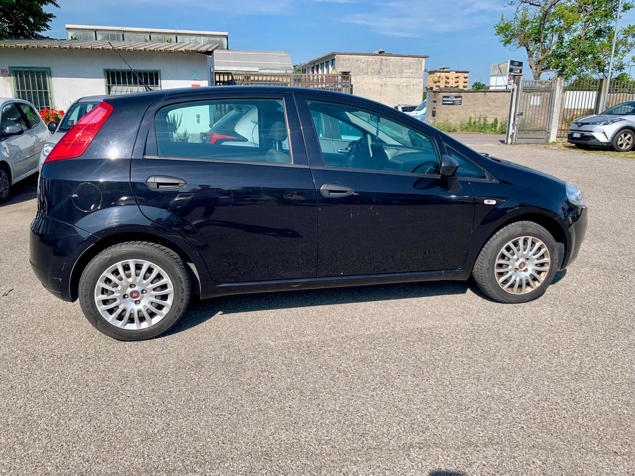 Fiat Punto 1.3 MJT II 75 CV 5 porte Easy
