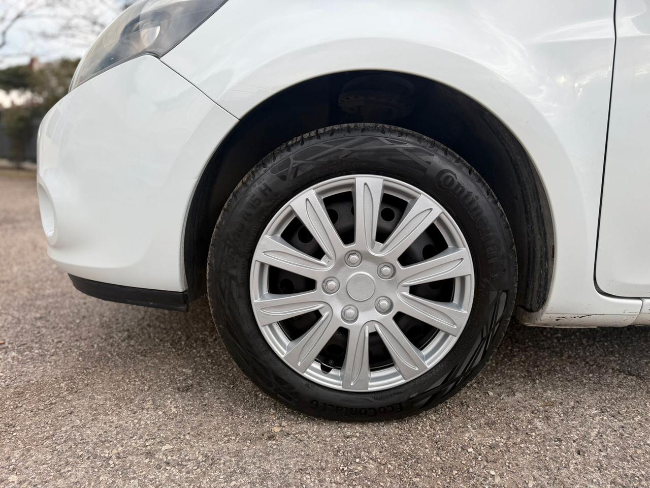 Renault Clio 1.2 16V 5 porte GPL Dynamique