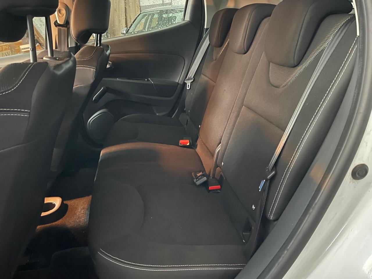 Renault Clio 1.2 75CV 5 porte Wave