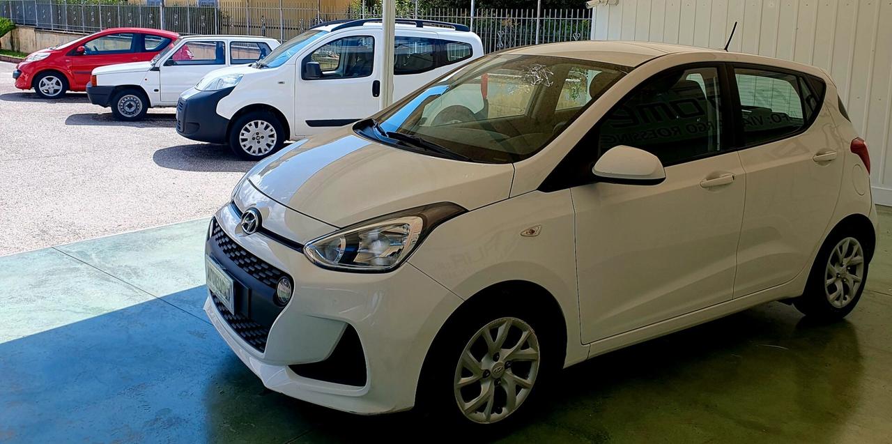 Hyundai i10 1.0 GPL /BENZ - 2019 - KM 108.000