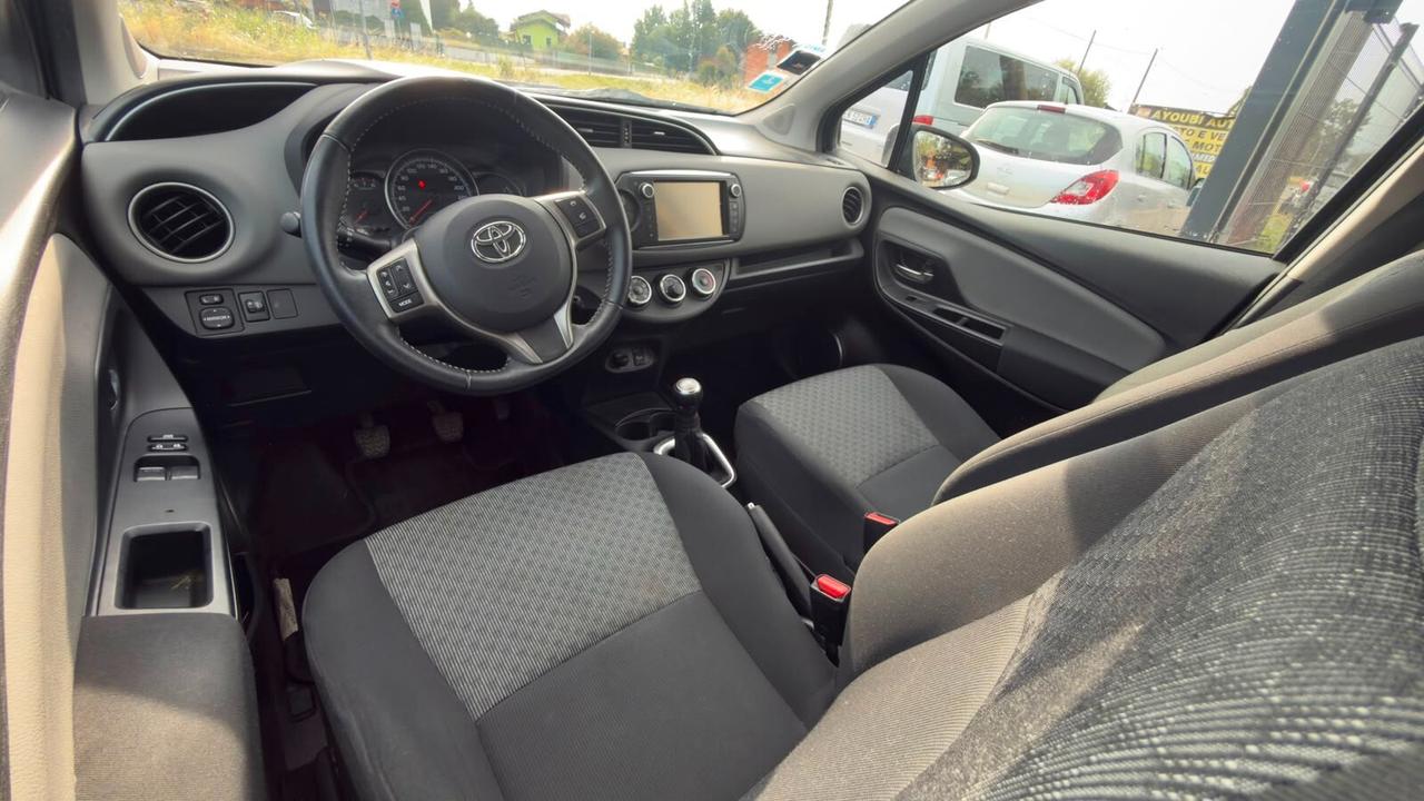 Toyota Yaris 1.0 5 porte Lounge