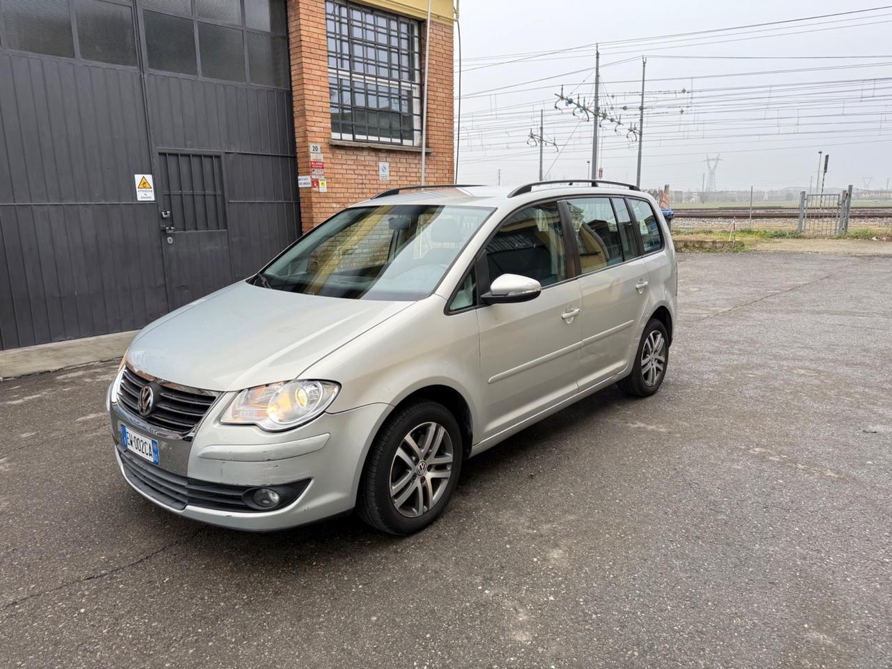 Volkswagen Touran 1.4 Metano 7 Posti Automatica