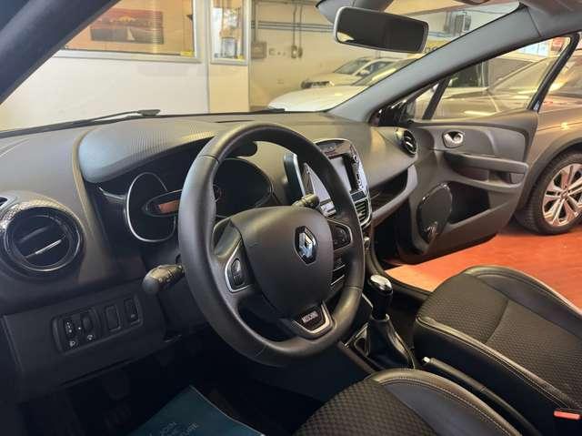 Renault Clio Clio 0.9 tce Moschino Zen 75cv