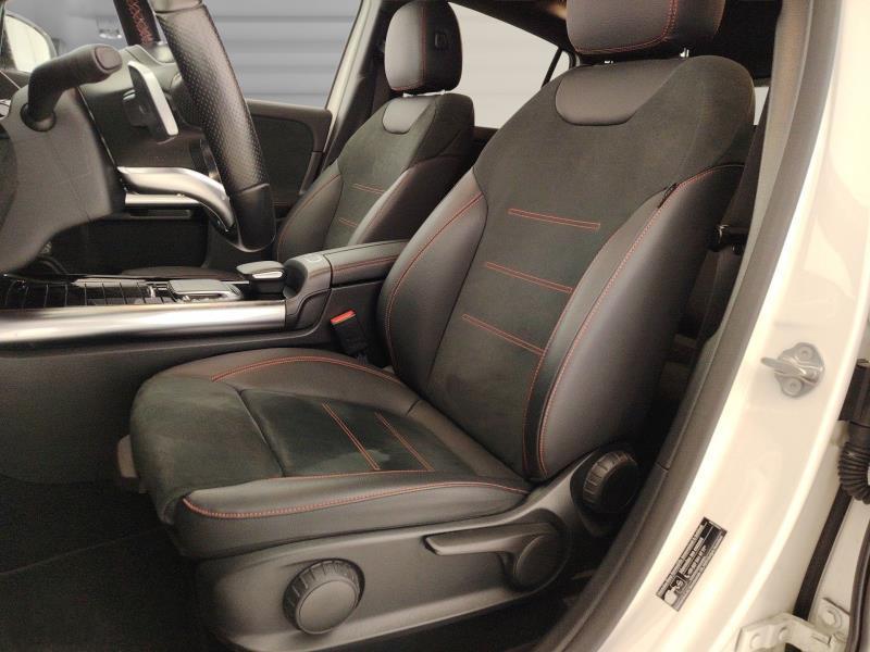 Mercedes GLA 200 200 D Premium 8G-DCT