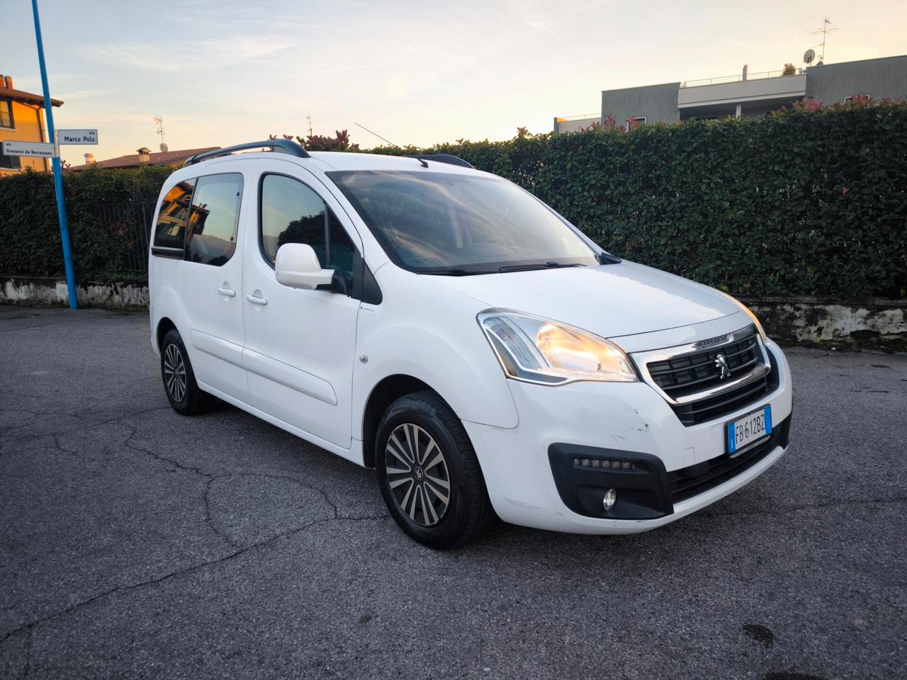 PEUGEOT PARTNER TEPEE 1,6 HDI – OK NEOPATENTATI