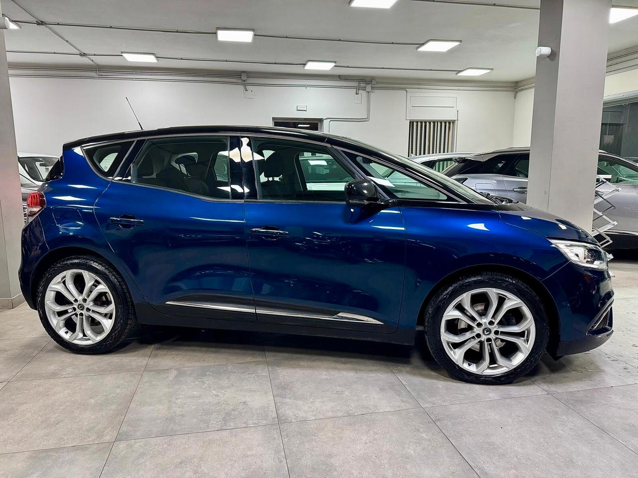 Renault Scenic 1.7 Blue dCi 120cv EDC 2020