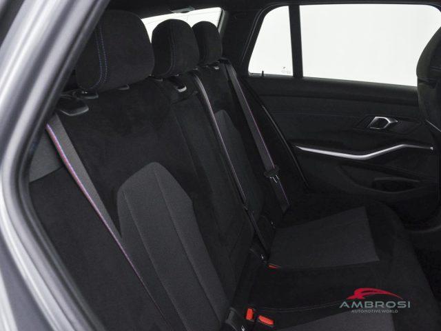 BMW 320 Serie 3 d mhev 48V xdrive MSport Pro auto