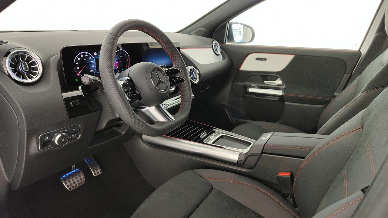 Mercedes-Benz GLA 200 d automatic