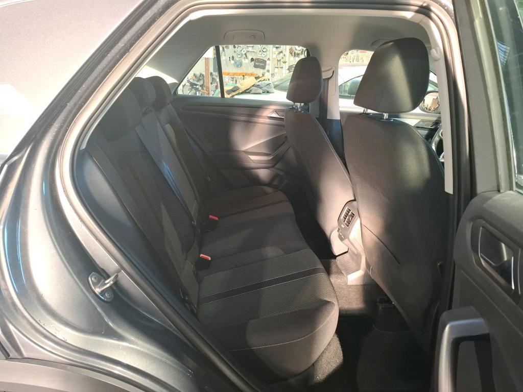Volkswagen T-Roc 1.0 TSI Life Fari Performance, Navi, Retrocamera